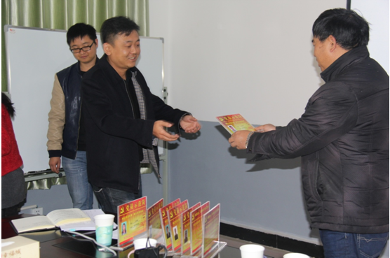 省房(集團(tuán))云建地產(chǎn)黨支部啟動(dòng) “黨員示范崗”創(chuàng)建活動(dòng)