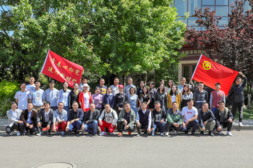 嘉麗澤公司團(tuán)總支聯(lián)合楊林監(jiān)獄及省二監(jiān)團(tuán)委開展“青春心向黨?建功新時(shí)代”特別主題團(tuán)日活動(dòng)