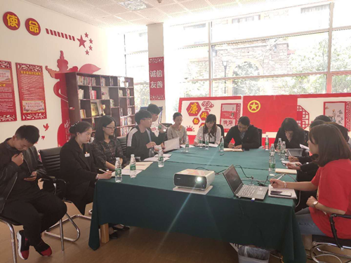 嘉麗澤公司召開黨建帶團(tuán)建青年團(tuán)員座談會