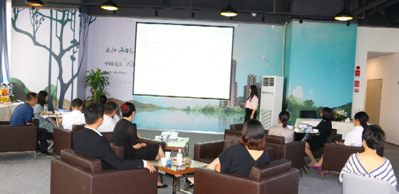 元江冬日戀曲舉行渠道戰(zhàn)略合作簽約儀式