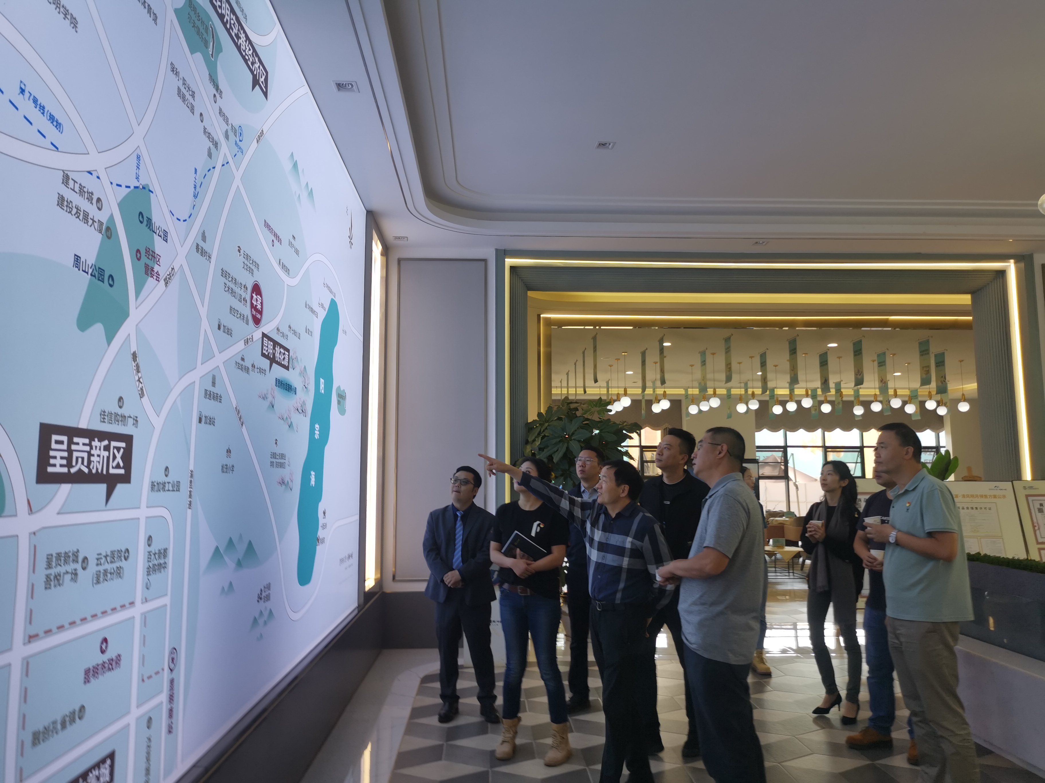 孟春柳到云航地產(chǎn)、康澤大業(yè)公司檢查指導(dǎo)