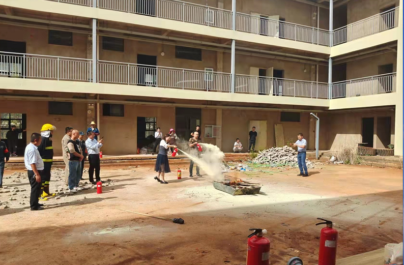 云航地產開展消防安全培訓及演練