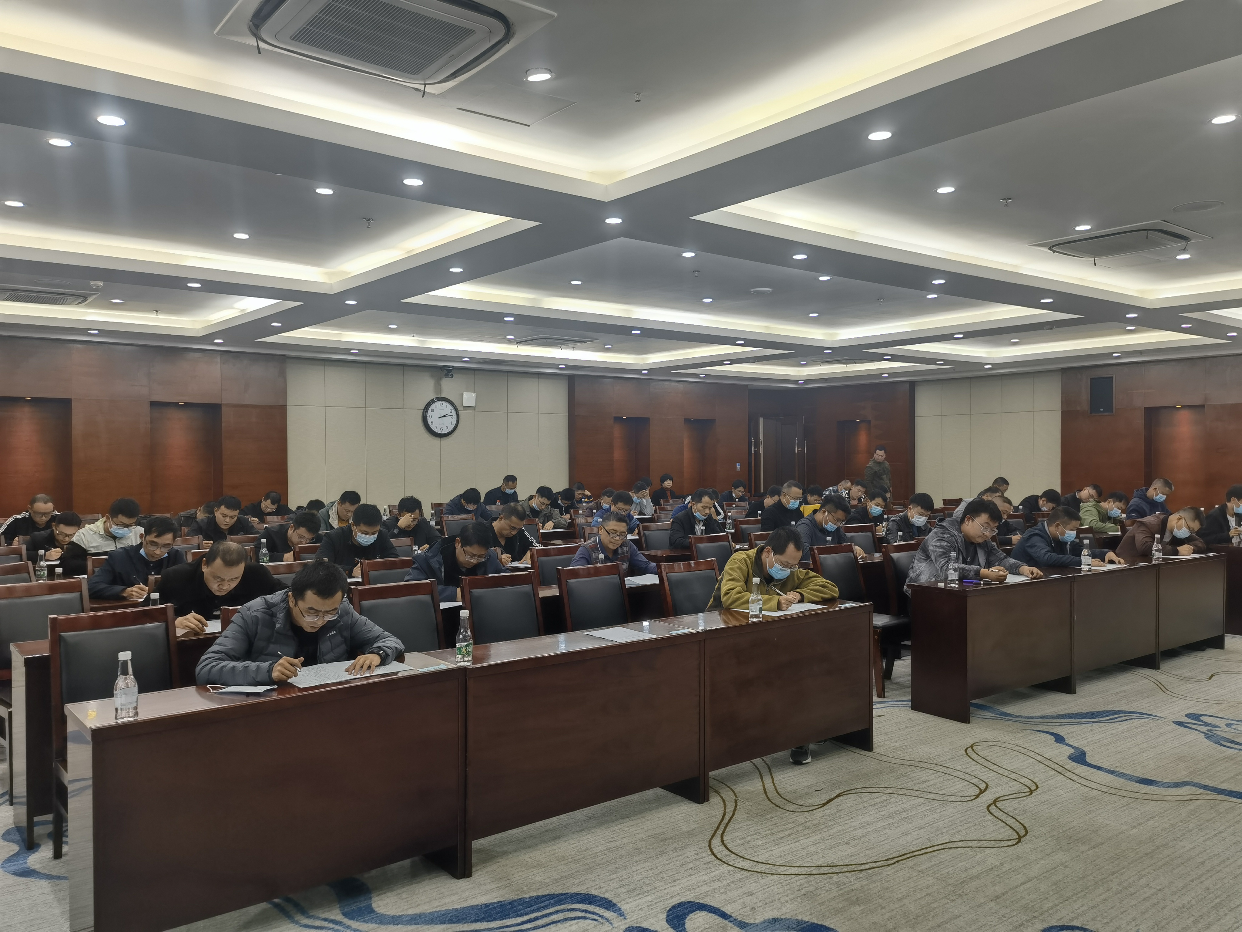 公司開展兩個技術(shù)要點(diǎn)要求培訓(xùn)及考試