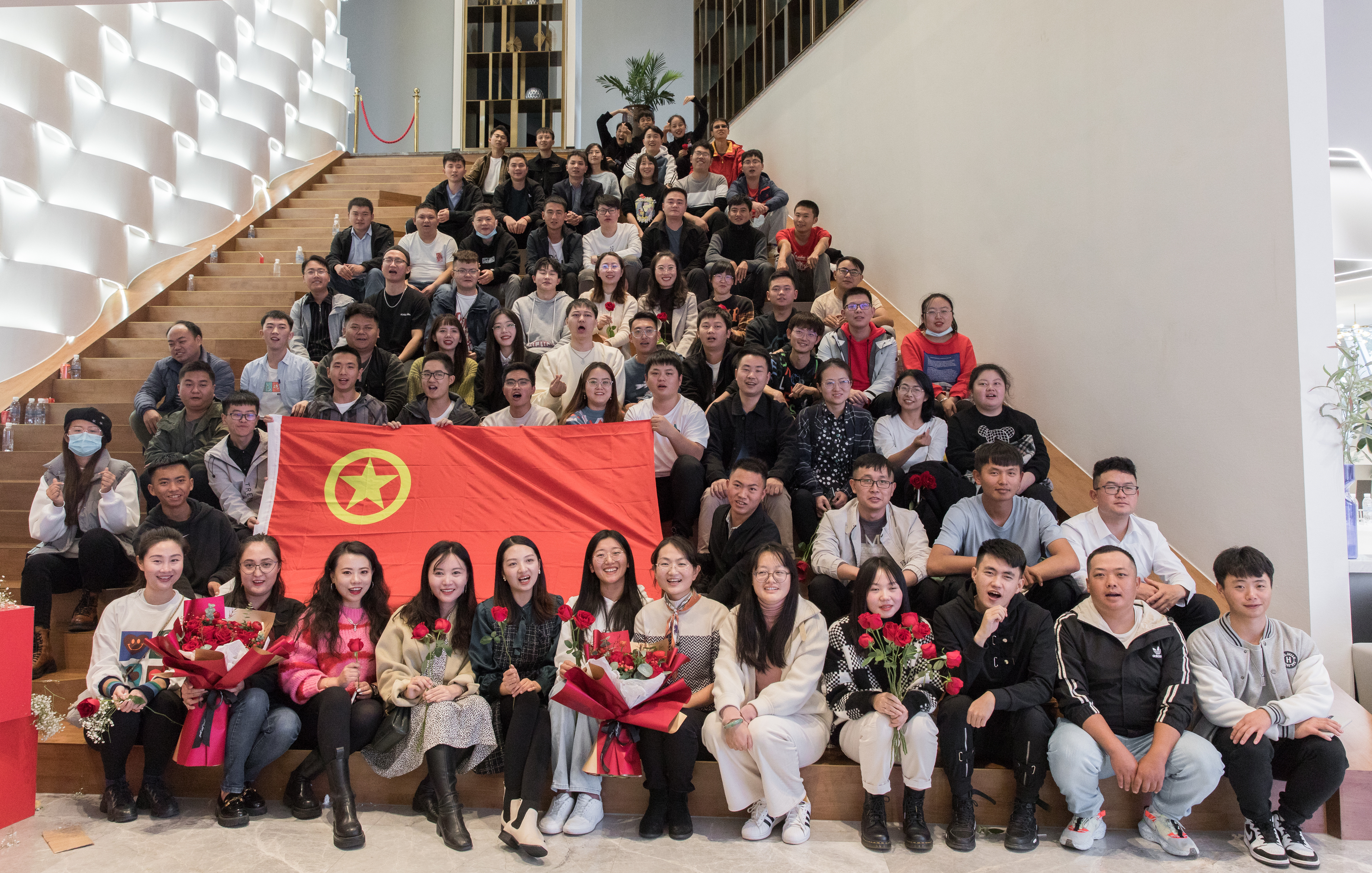 雙十一拒接單身，建投帶你“1+1”——集團(tuán)團(tuán)委與共青團(tuán)玉溪市委在高鐵新城項目舉辦青年聯(lián)誼