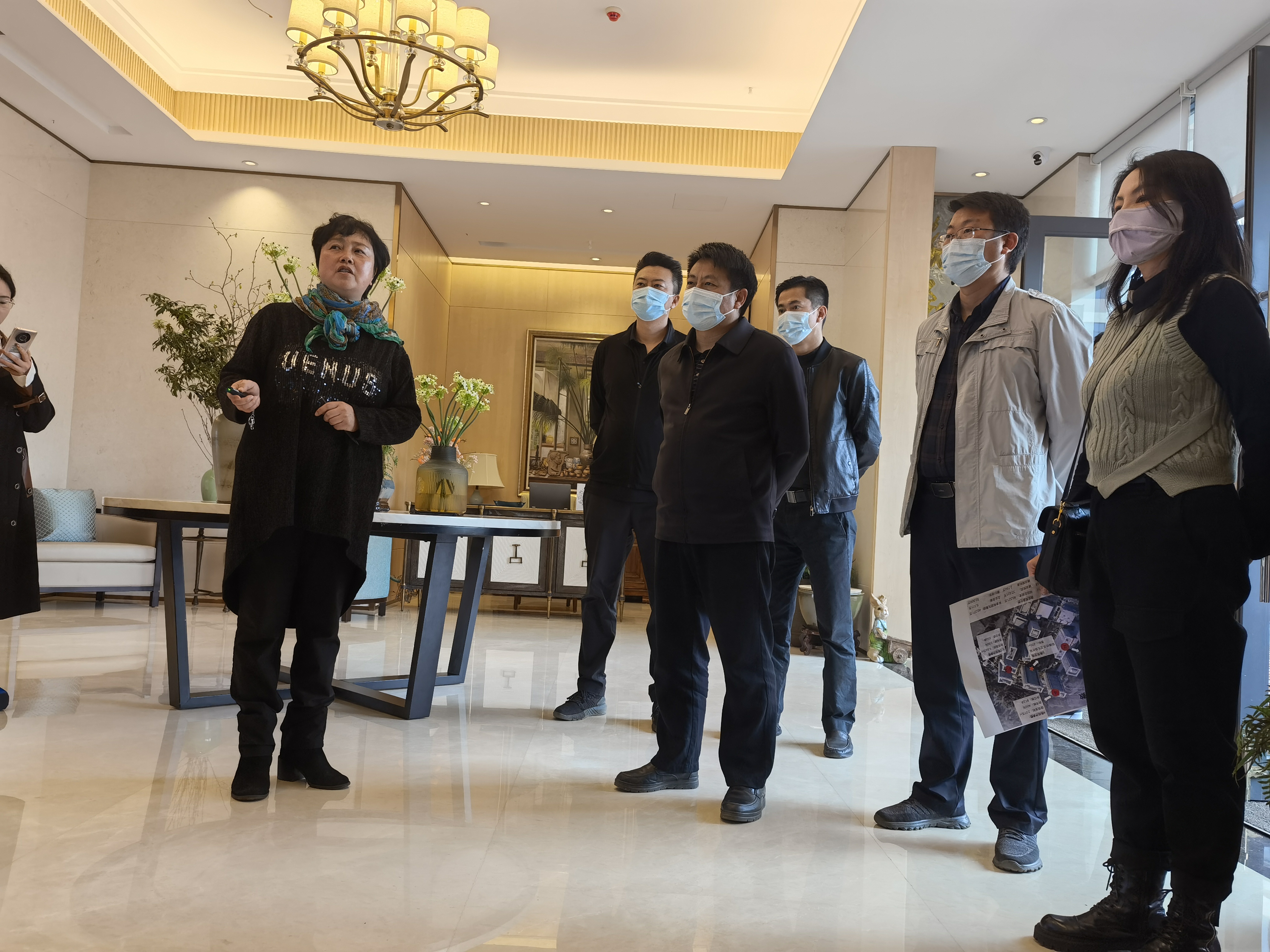 陽(yáng)宗海風(fēng)景名勝區(qū)黨工委書記、管委會(huì)主任楊澤松到清風(fēng)明月項(xiàng)目調(diào)研