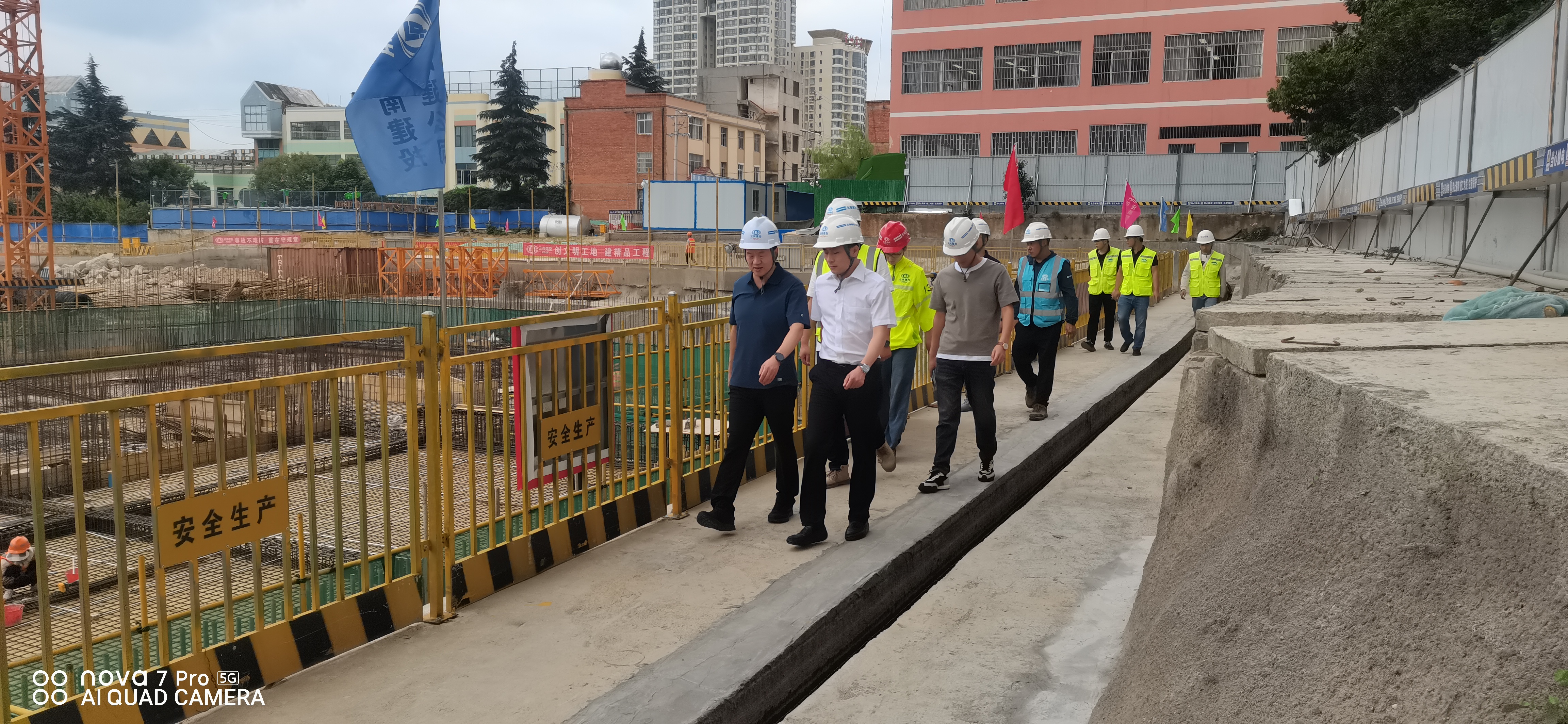 孟春柳到曲靖片區(qū)檢查指導(dǎo)   