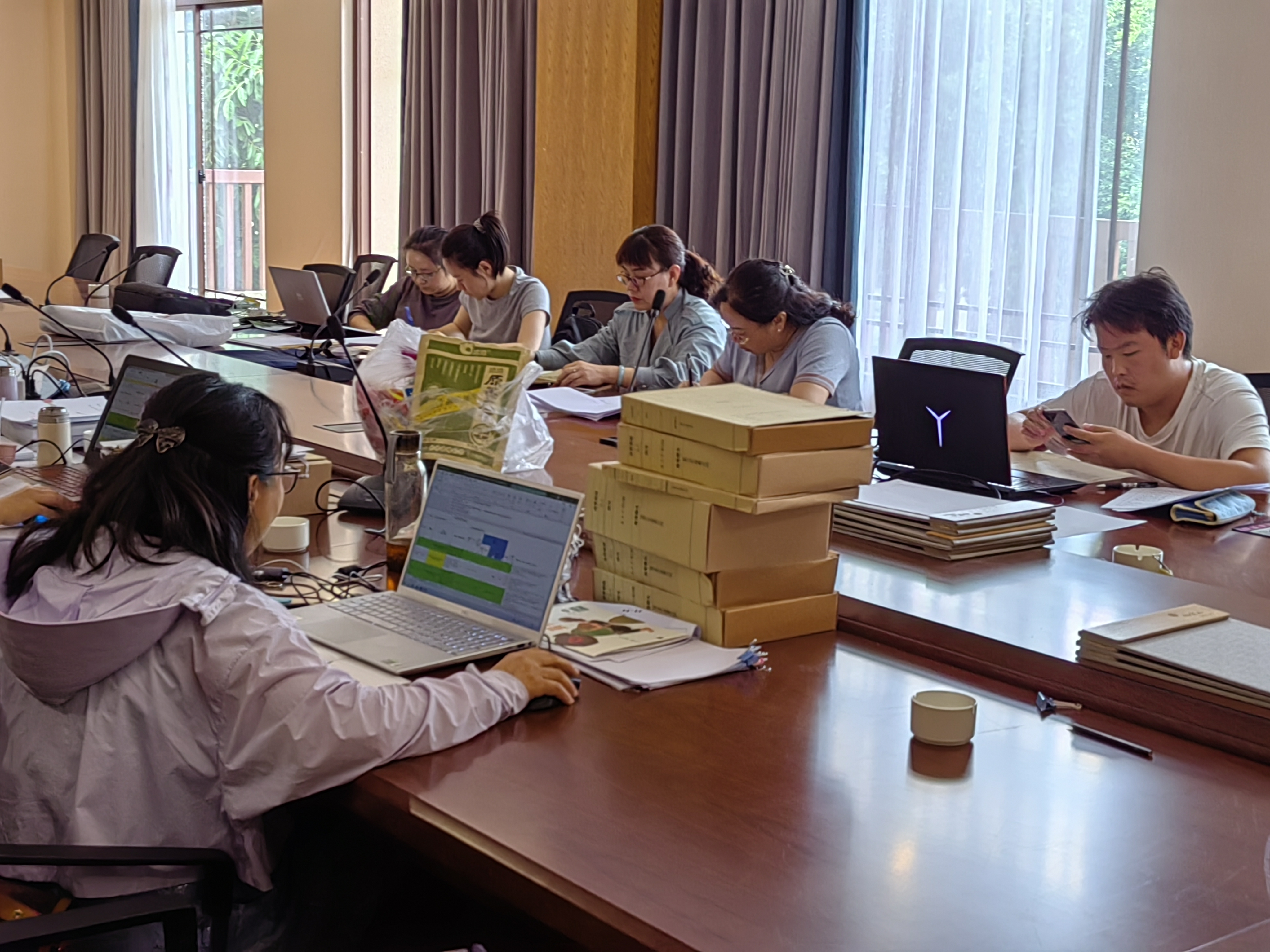 元江果香四季項目召開投資復核復審工作推進專題會