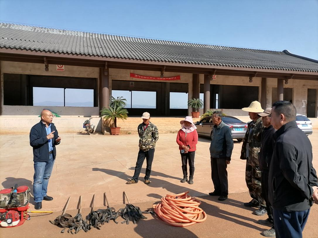 李榮華到陽宗海片區(qū)開展森林消防安全檢查工作