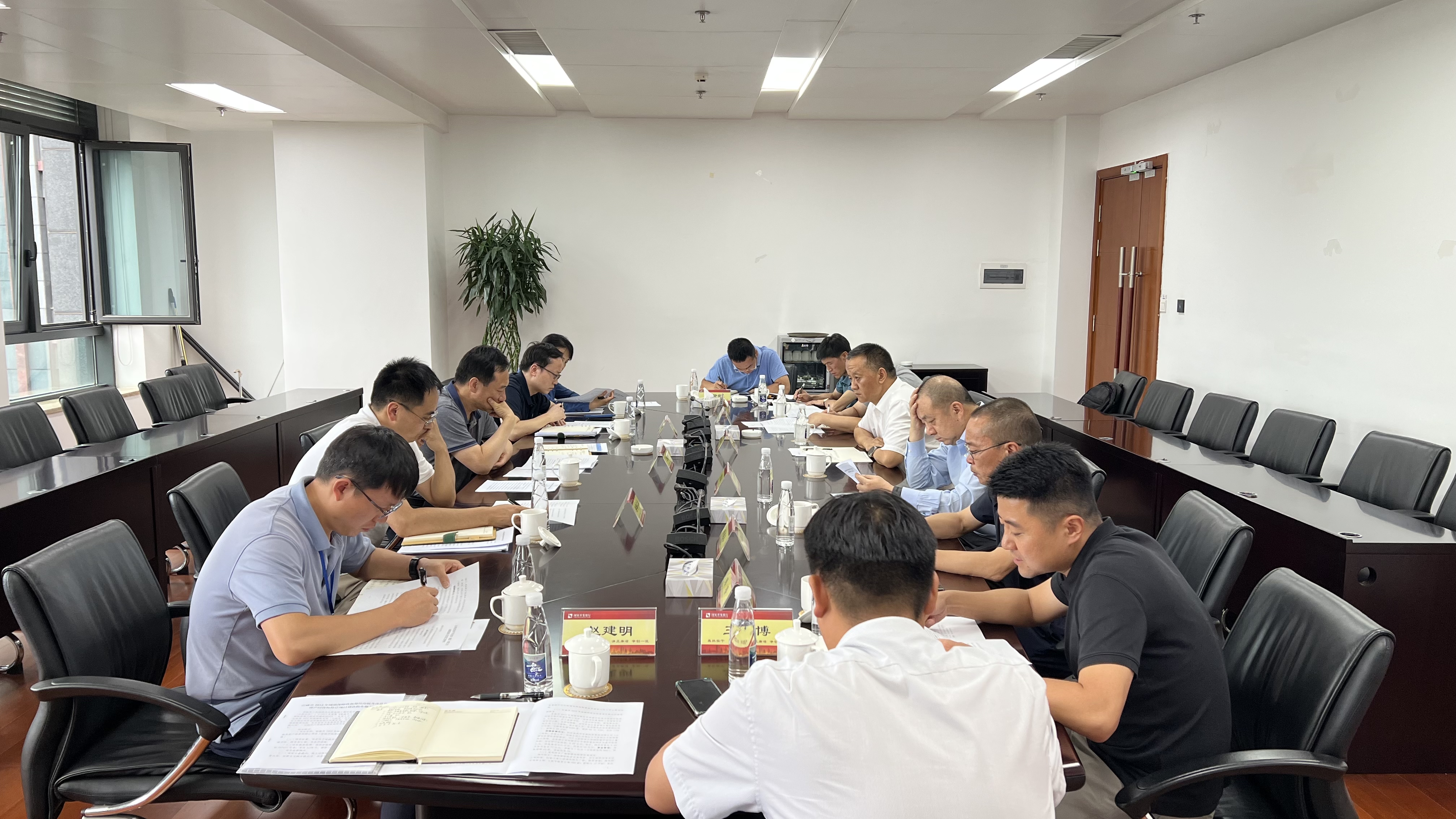 集團(tuán)與宣威市、國家開發(fā)銀行云南省分行座談