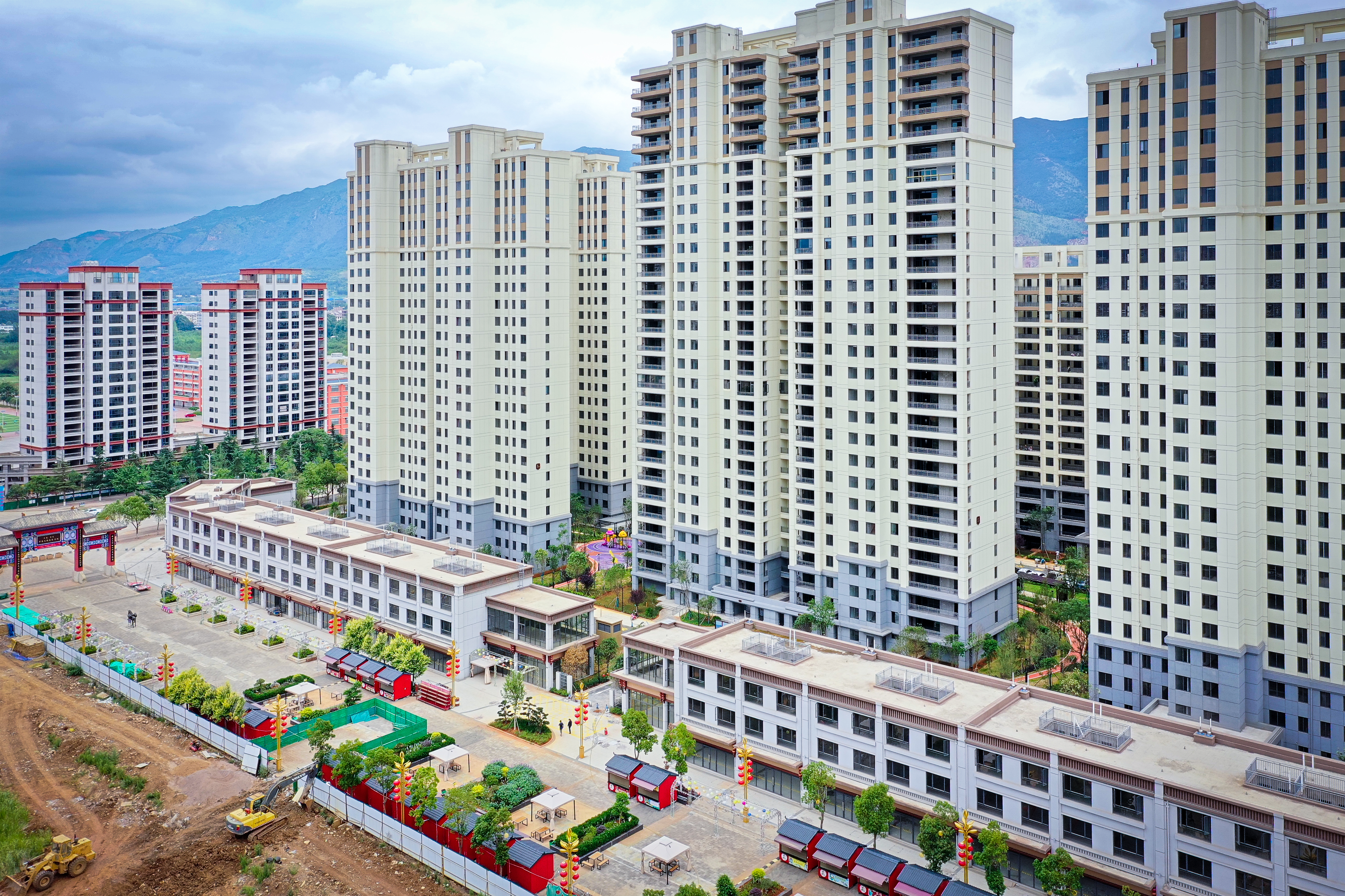 小房本贏得大民心——宣威幸福城·北辰苑實現(xiàn)交房即交證