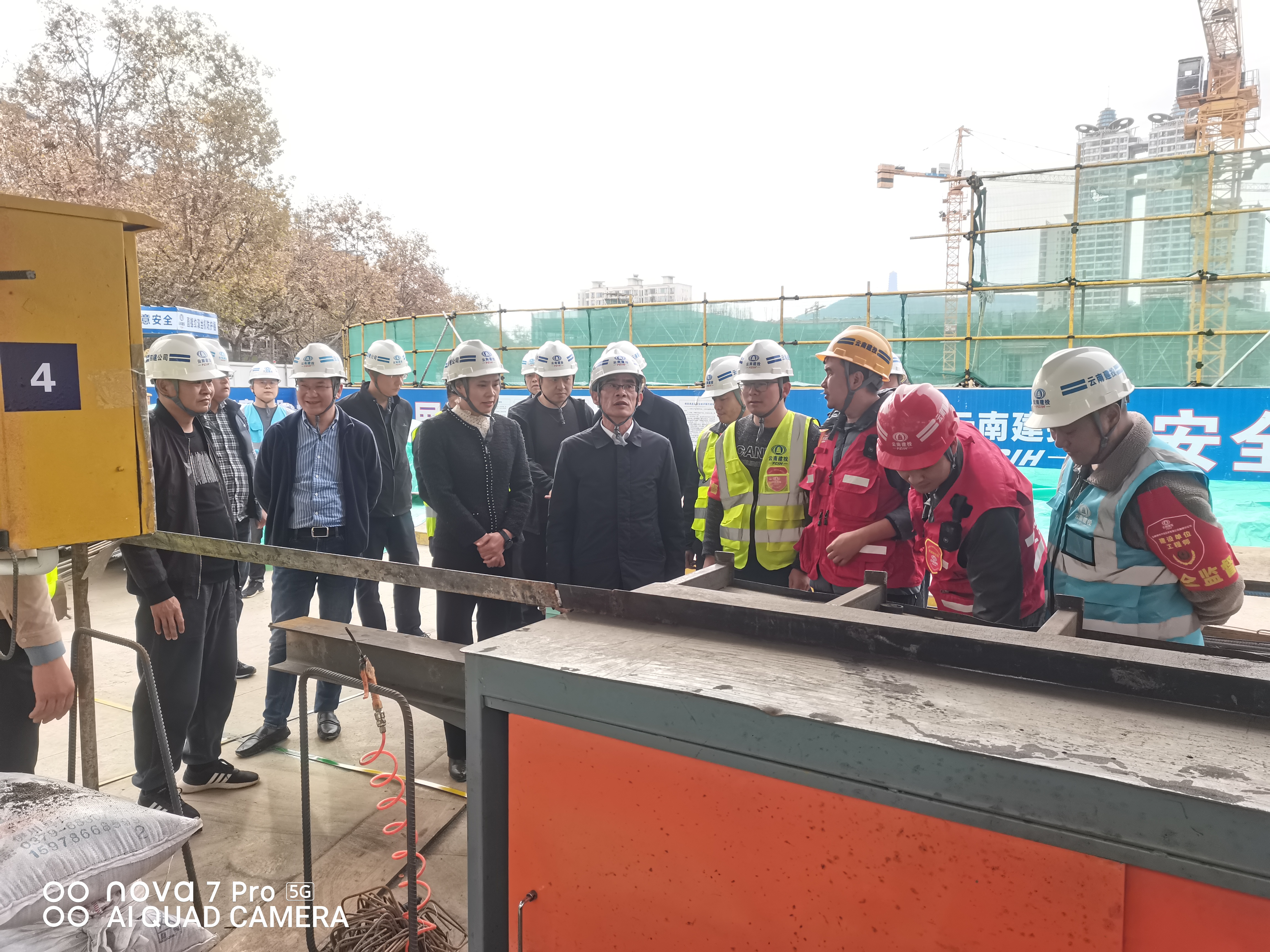 云南省安委會(huì)第七組考評(píng)組到東門(mén)街項(xiàng)目開(kāi)展2023年度安全生產(chǎn)目標(biāo)責(zé)任制檢查