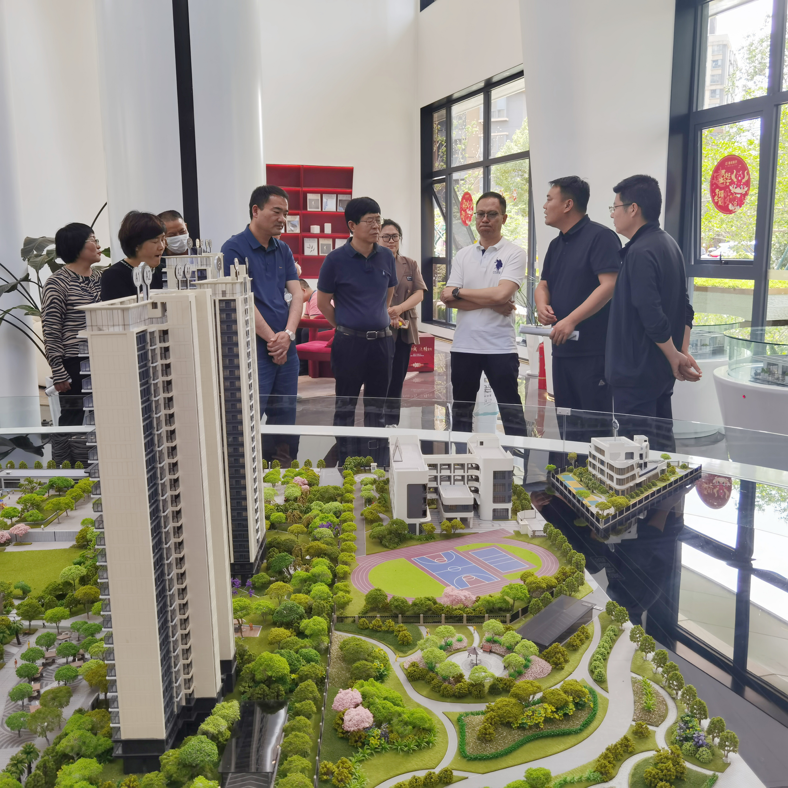 五華區(qū)人大常委會(huì)主任趙志良到建投·春城華府調(diào)研