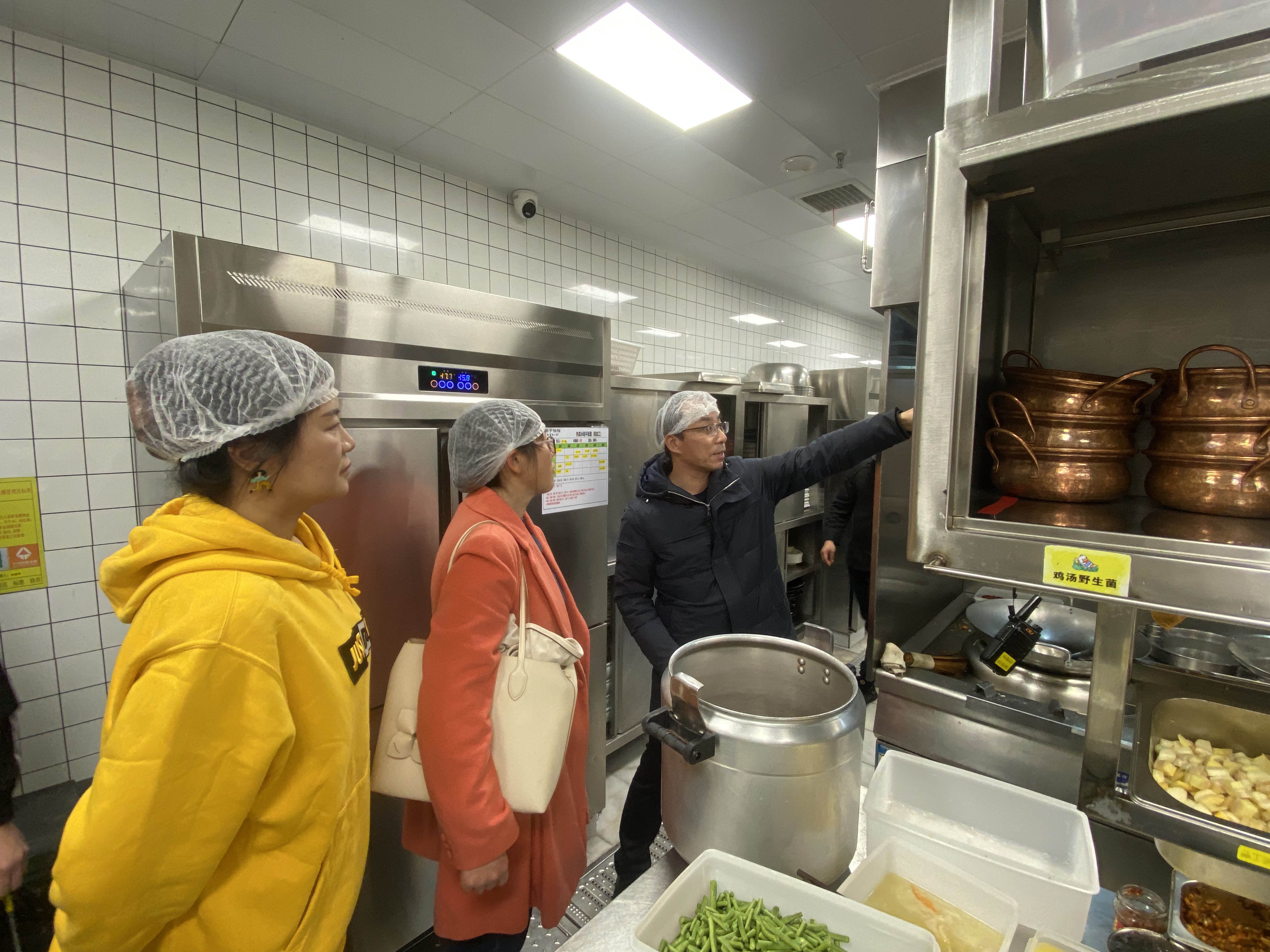 集團(tuán)安全監(jiān)督管理部到南悅城愛琴海城市廣場(chǎng)開展歲末年初綜合安全檢查